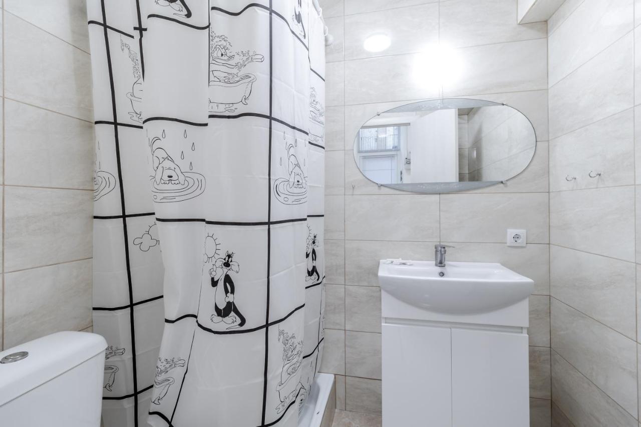 City Shalom Apartment Lviv Bagian luar foto