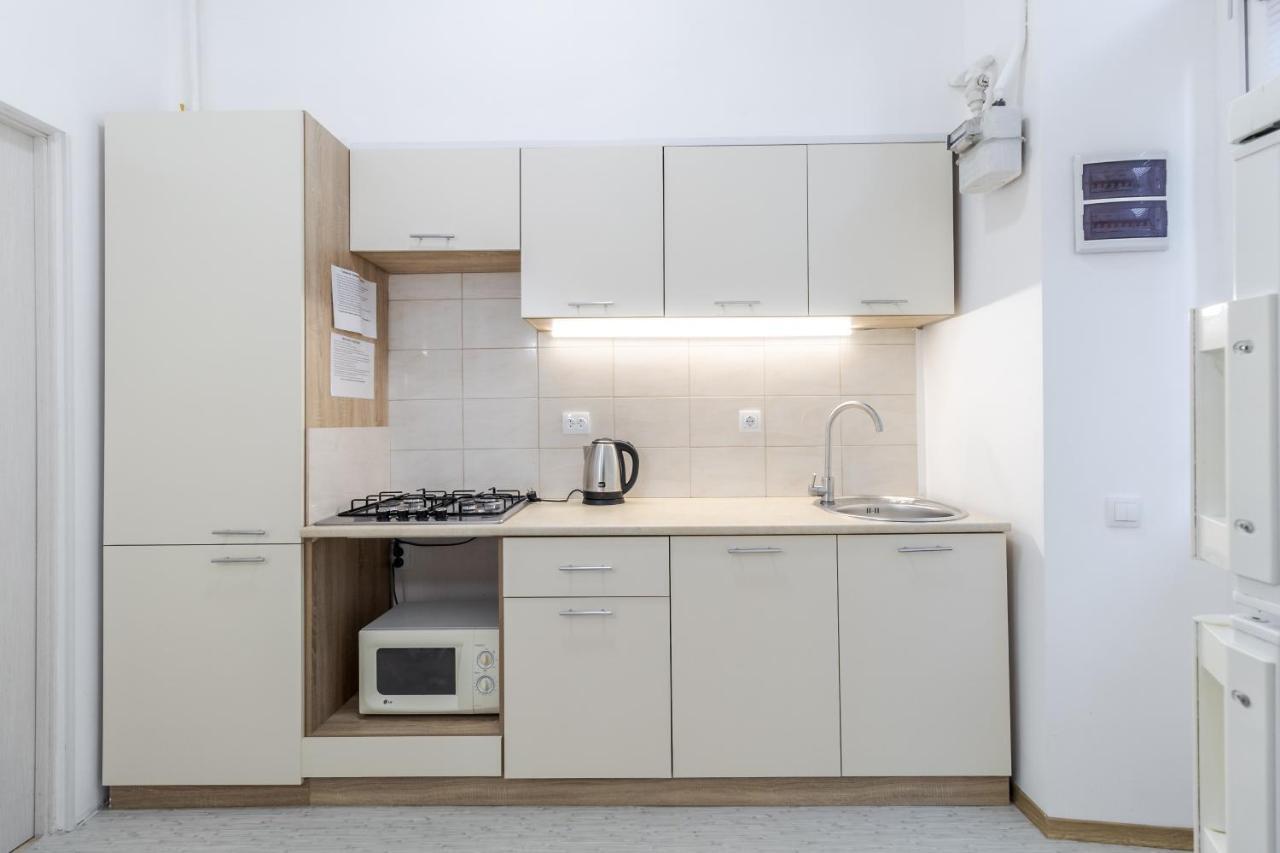 City Shalom Apartment Lviv Bagian luar foto
